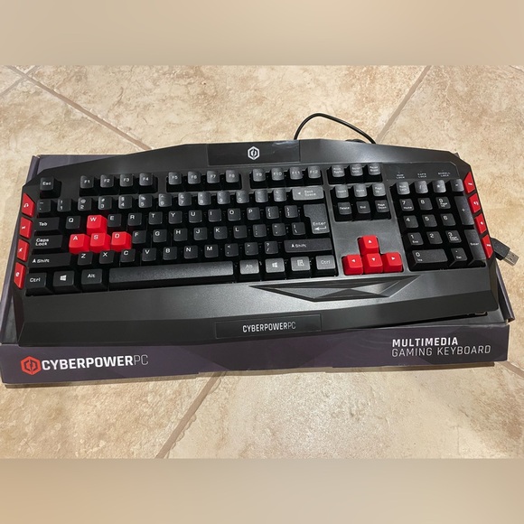 NWT Cyber power Multimedia Gaming Keyboard - Picture 6 of 6
